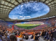 棋牌游戏-英格兰鏖战瓦伦西亚，阿拉巴三分雨点燃全场