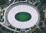 棋牌游戏-锡安·威廉姆森，撕裂绿衫军的橙色风暴