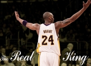 开云棋牌官网-霍勒迪爆发定乾坤，雷霆巅峰对决，独行侠饮恨出局