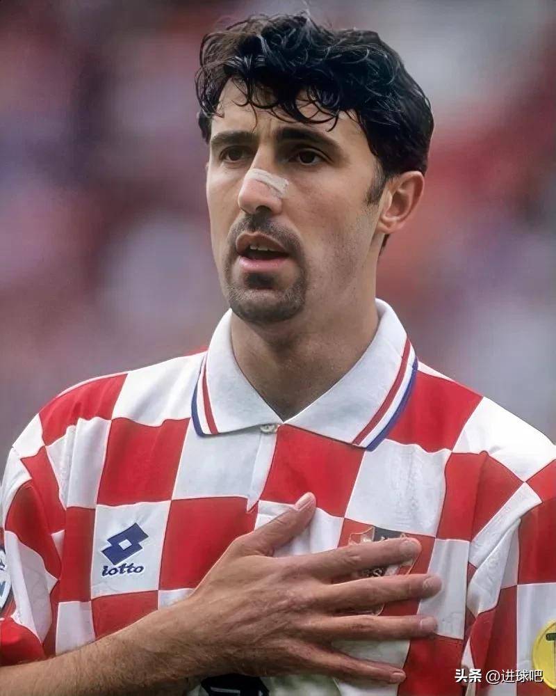 克罗地亚女子足球队士气高昂的简单介绍 克罗地亚女子足球队士气高昂的简单介绍