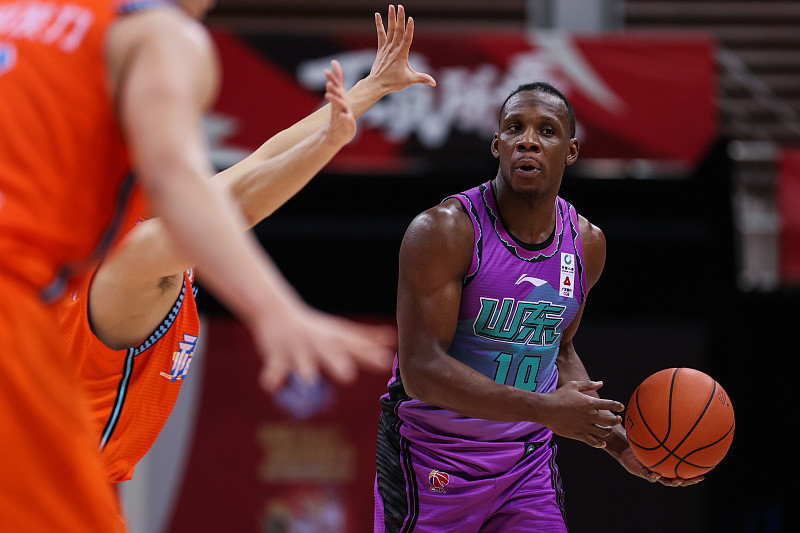 美国男篮故伤复发，险象环生危局临头的简单介绍