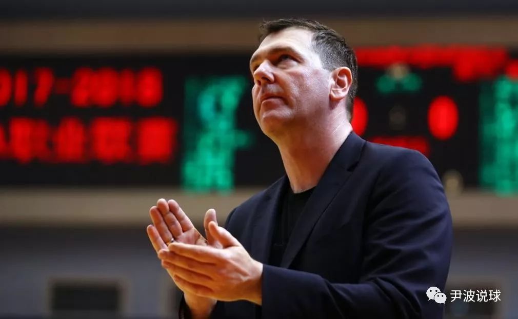 美国男篮故伤复发，险象环生危局临头的简单介绍