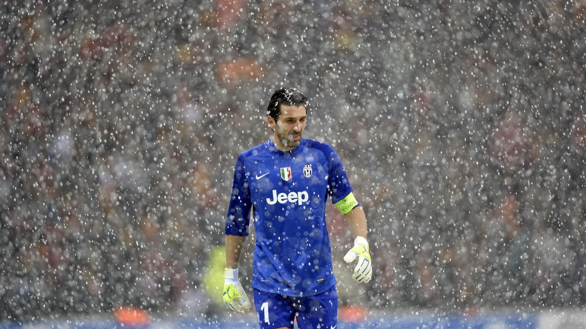 从加拉加斯到绿茵场,当巴尔韦德在美加墨接管比赛,国际米兰的委内瑞拉烙印