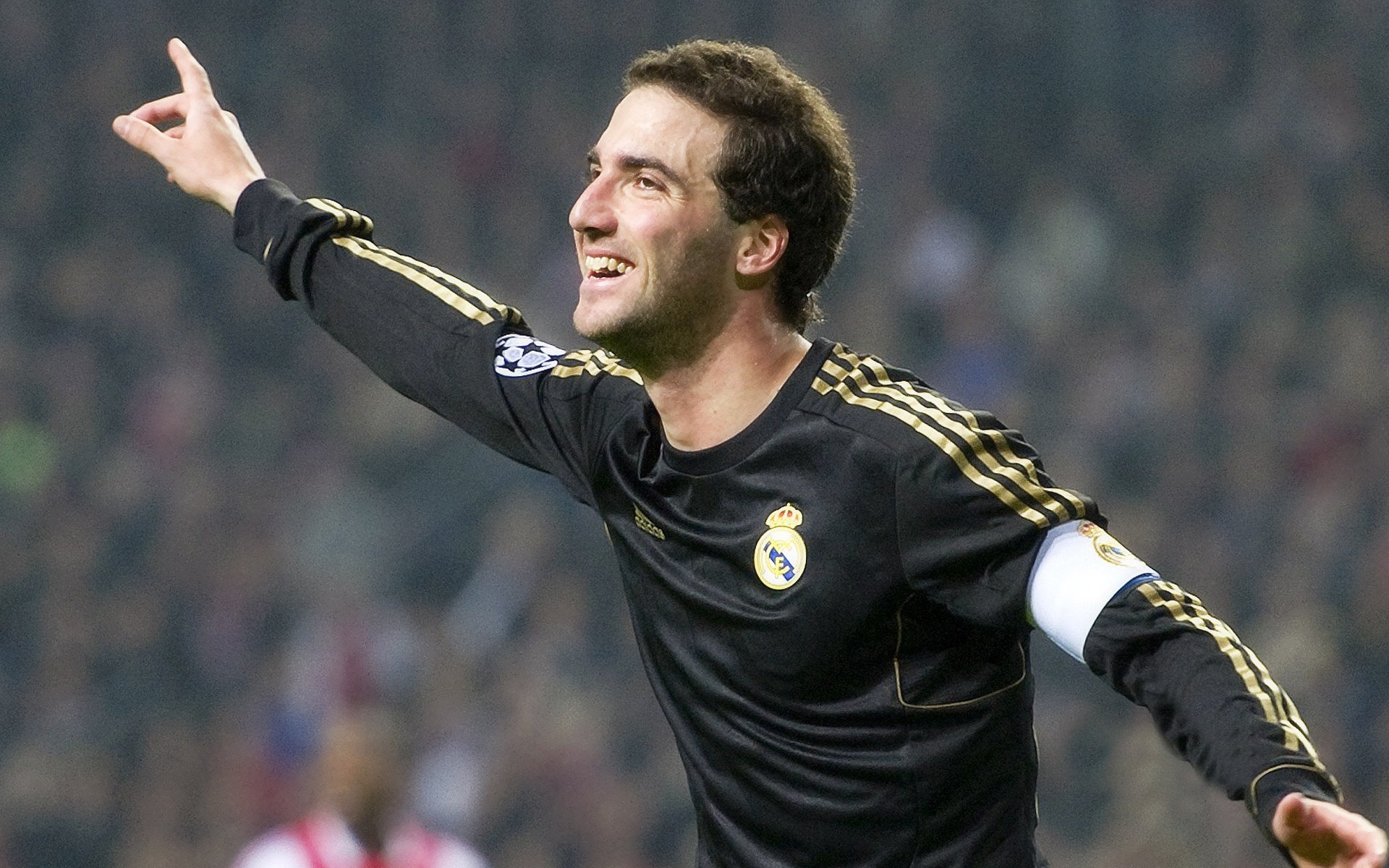 马丁内利，奥地利鏖战新西兰，大场面先生如何定义足球的唯一性